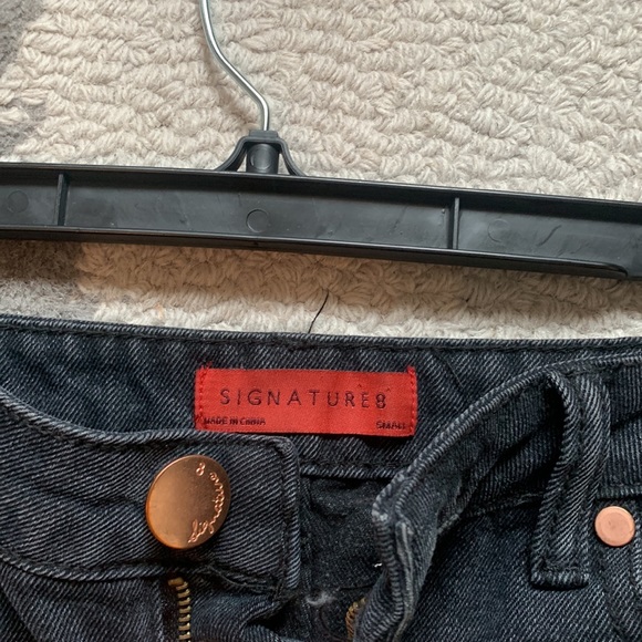 Signature brand black mini jean skirt with floral design! Size small. - Picture 3 of 3